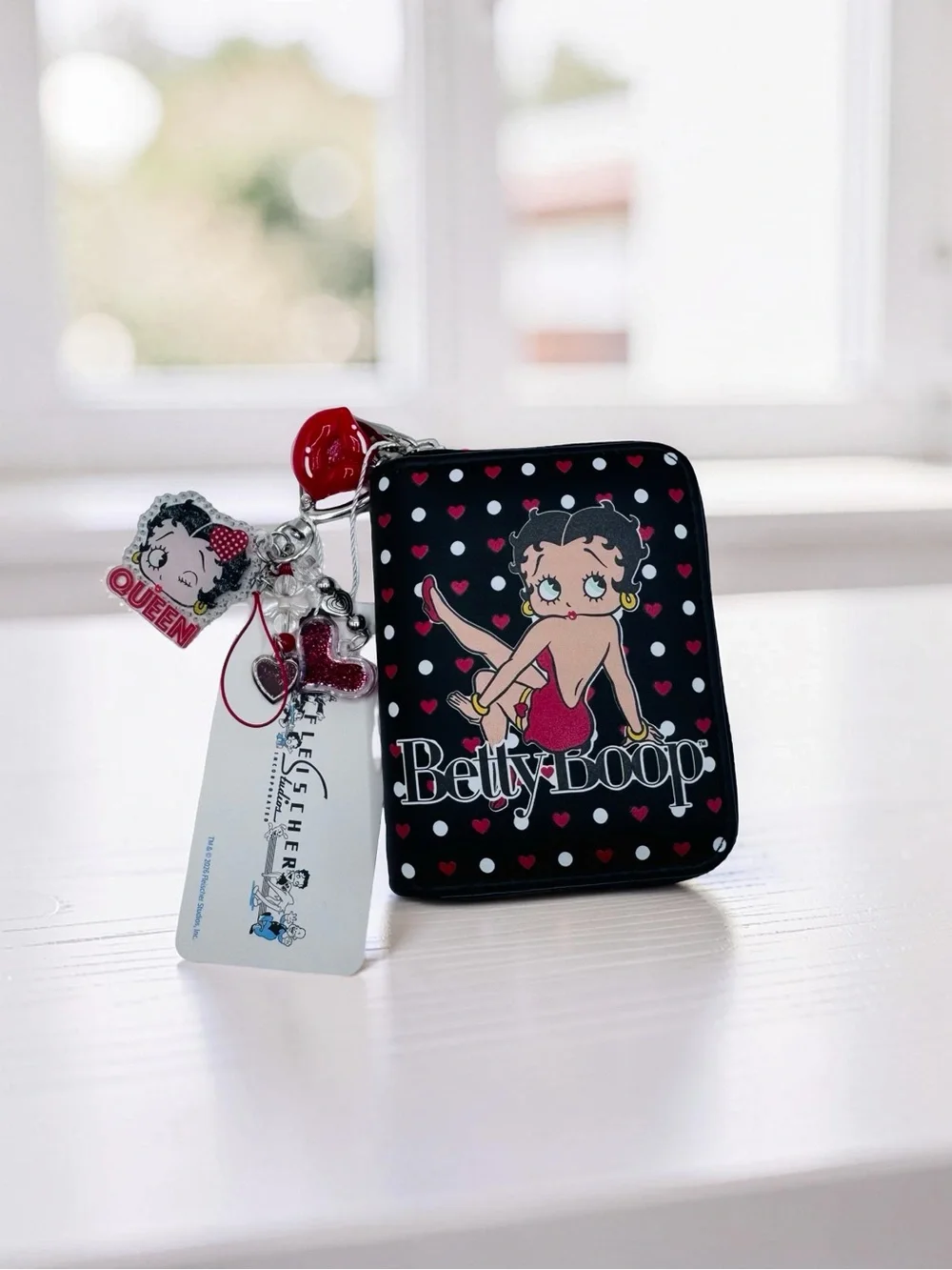 Betty Boop Zip Around Mini Wallet Coin Purse with Charm Keychain Black Red